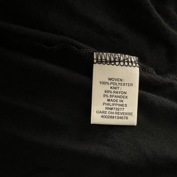 Elle Womens 2 PC Blouse Skirt Set Size L Black Blue Floral Print - Picture 10 of 10